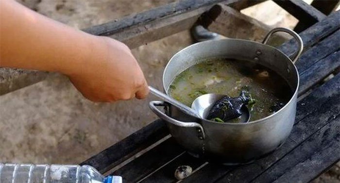 Iron Fish Soup Boiling