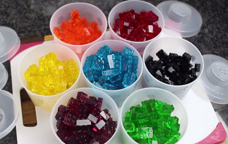 bucket lego gummies color