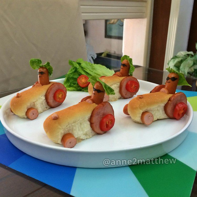 hotdog cars