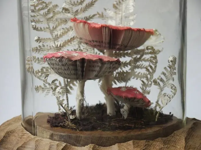 mushroom sculpture side