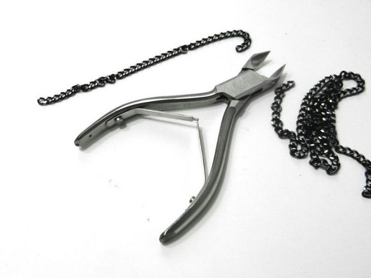 pliers chain