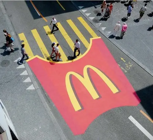 street-ads-mc-donalds