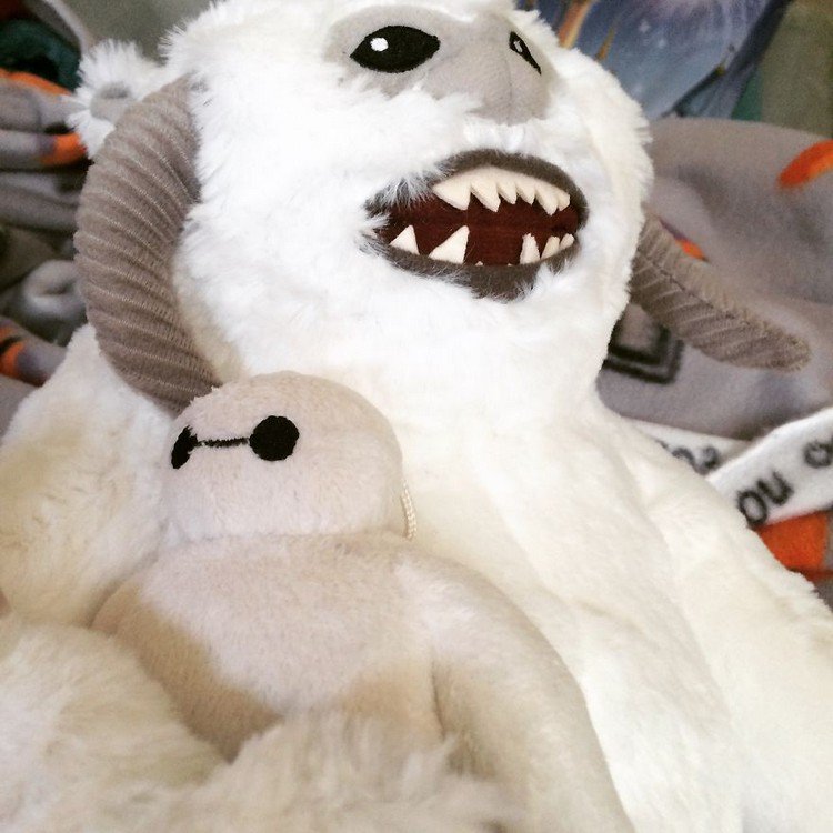 tiny baymax wampa