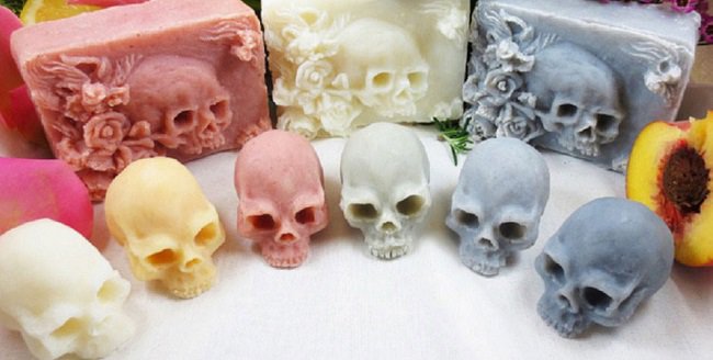 top skull soap