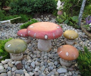 Fairy Garden Mushroom Table And Stools