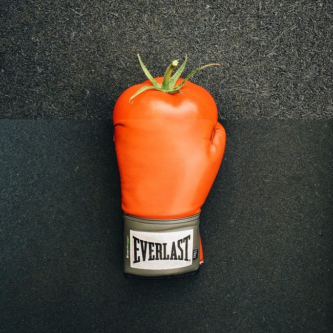 boxing glove tomato