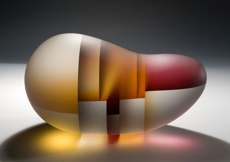 jiyong lee egg sculpture