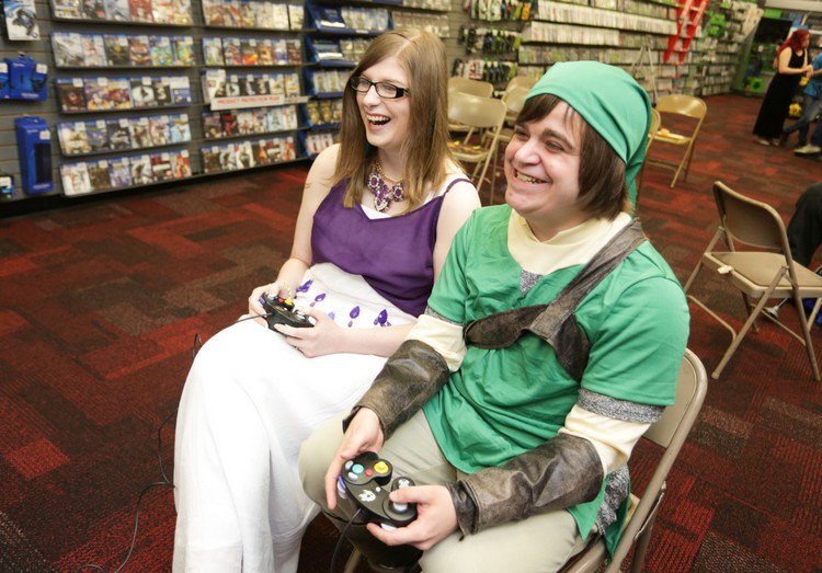 link zelda couple gaming