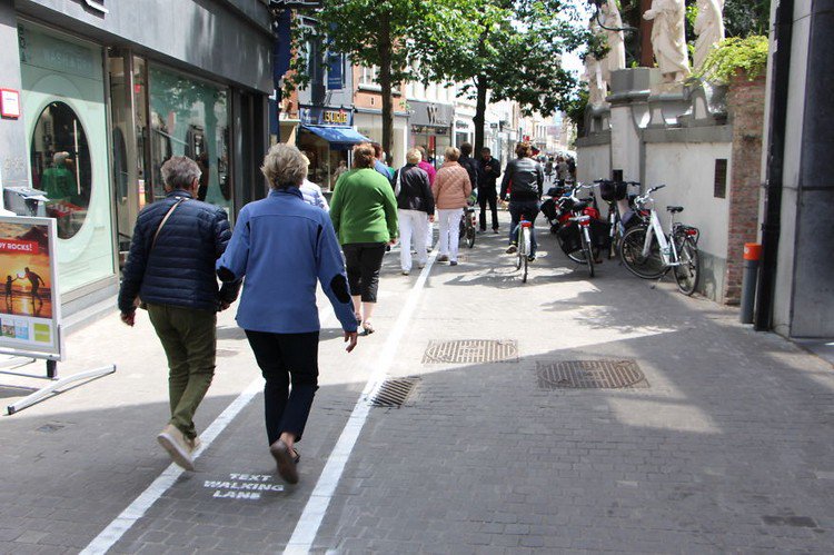 text walking lane group