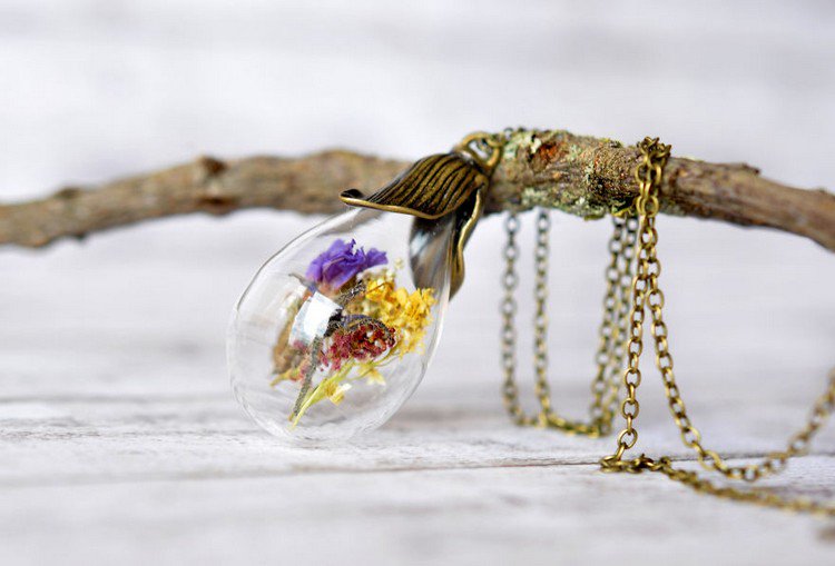 wildflowers necklace