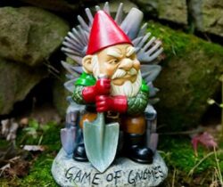 game of gnomes garden gnome