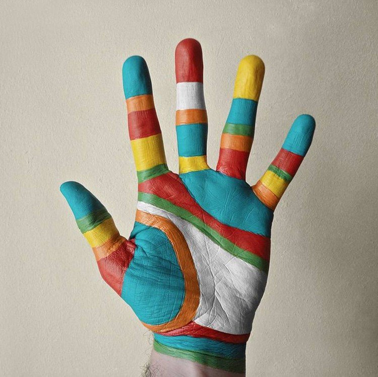 painted hand