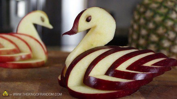 pair apple swans
