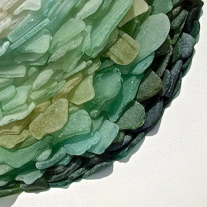 recycled-sea-glass-sculptures-jonathan-fuller-close
