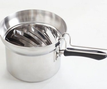 self-stirring pot saucepan