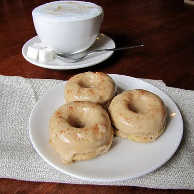 baked banana donuts