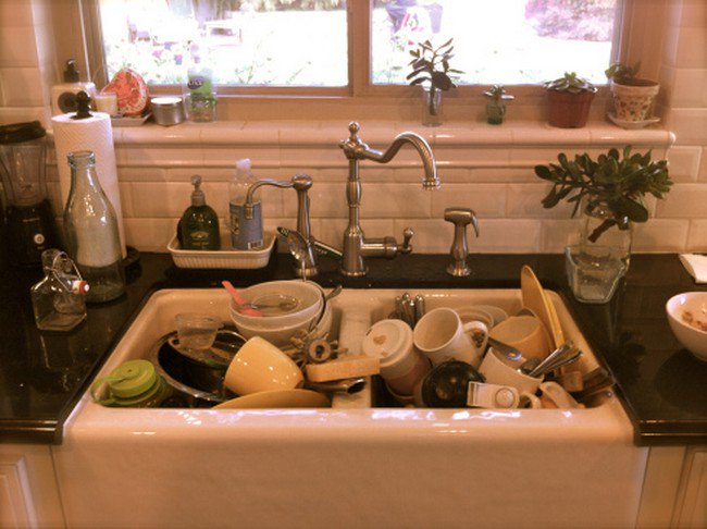 dishes sink