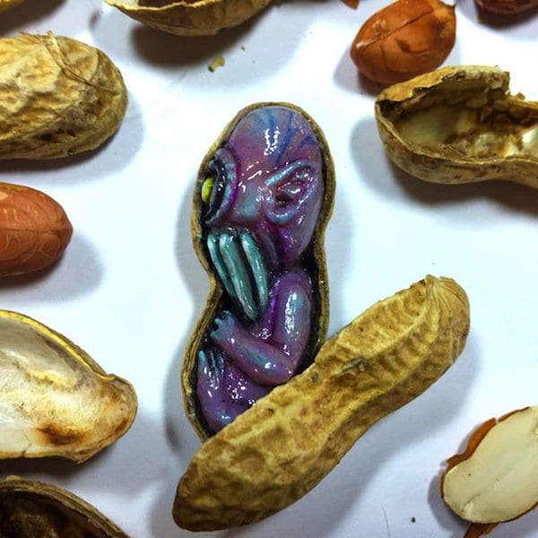 nuts-alien