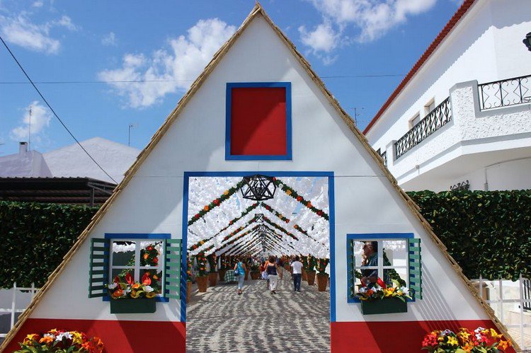 triangular building flower canopy