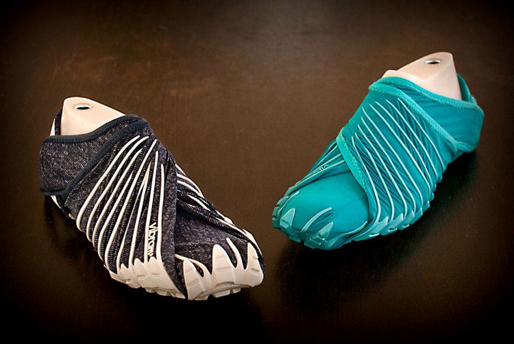 two furoshiki shoes