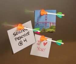 Suction Cup Arrow Magnets