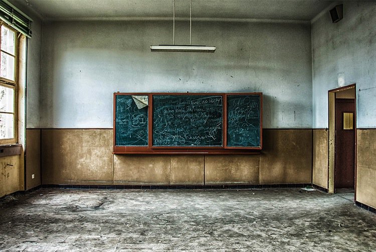 abandoned-schoold