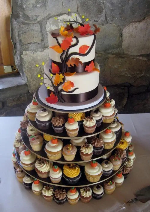 autumnal wedding cake