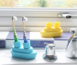 boat toothbrush holder