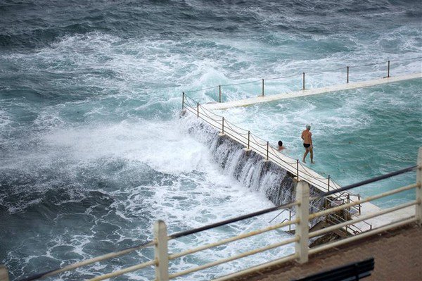 crazy sea pool man