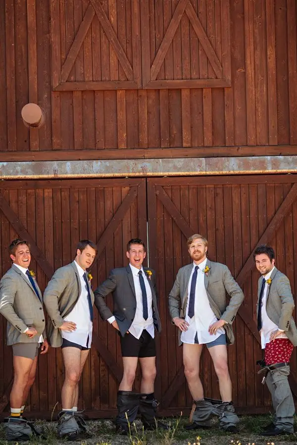 groom-photos-pants