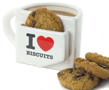 i heart biscuits mug with pocket