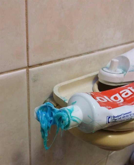 photos-to-make-you-mad-toothpaste