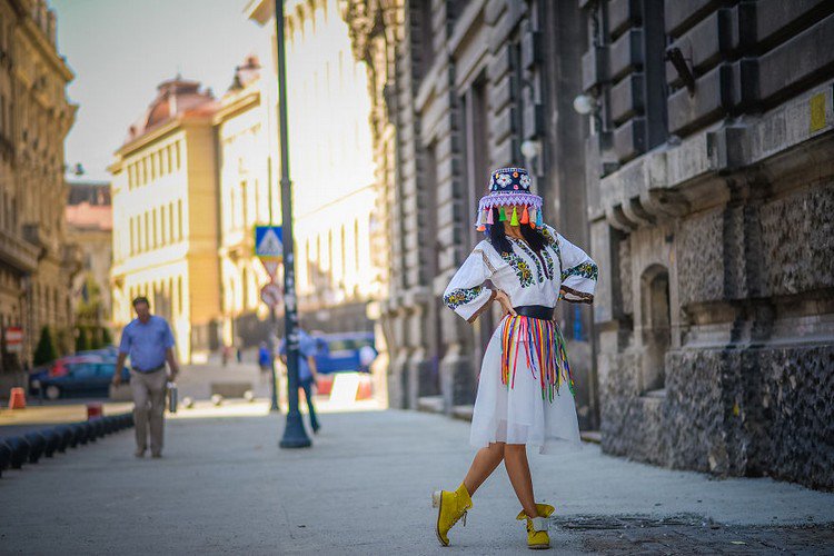 romanian ballerina posing street