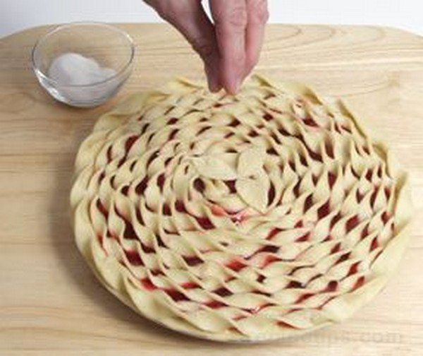 spiral pie crust