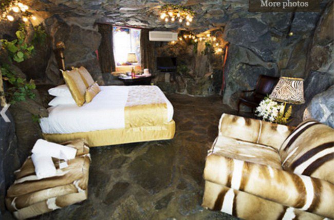 stone room madonna inn