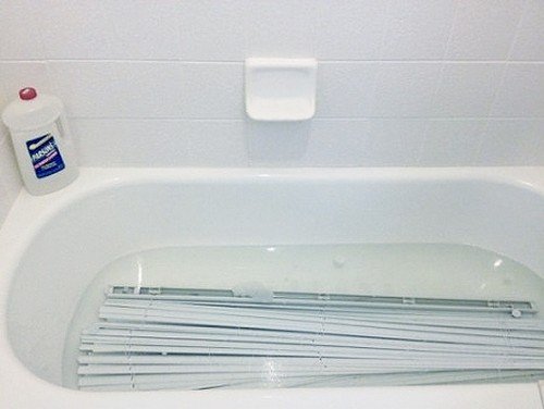 vinyl blinds bath