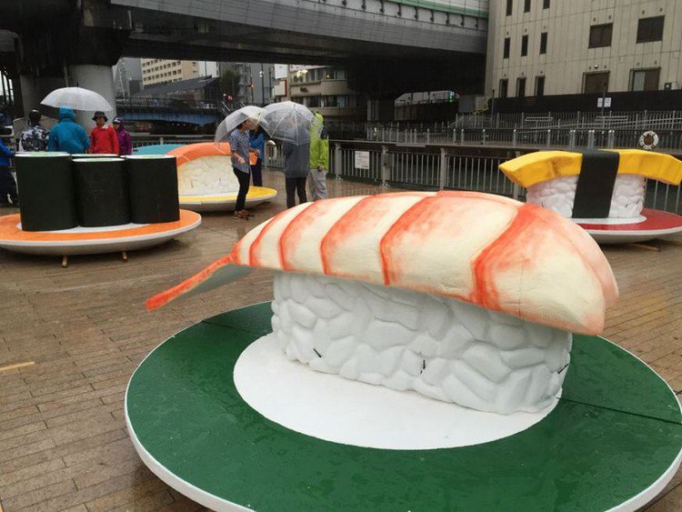 giant sushi models