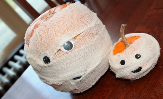 halloween-kids-crafts-mummy-pumpkins