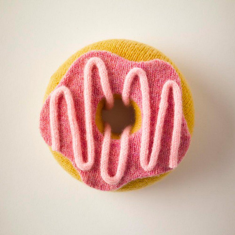 knitted donut