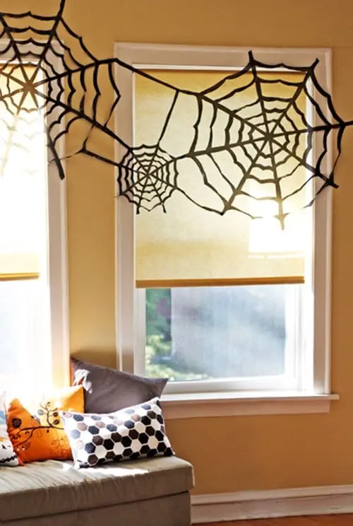 trash-bag-halloween-decorations-web