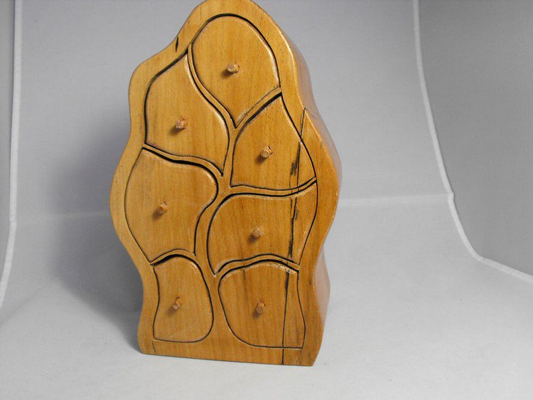 tree pattern chest