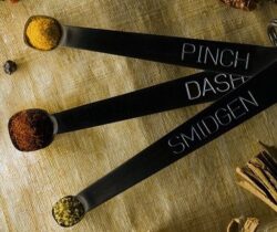 Tiny Measuring Spoons