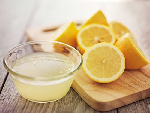 blackhead-removal-lemon