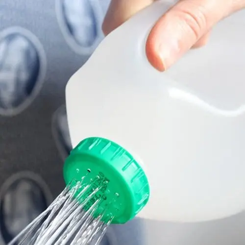bottle-hacks-watering-can