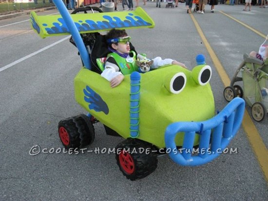 halloween-costumes-wheelchairs-buzz