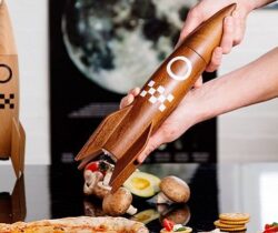 rocket pepper grinder