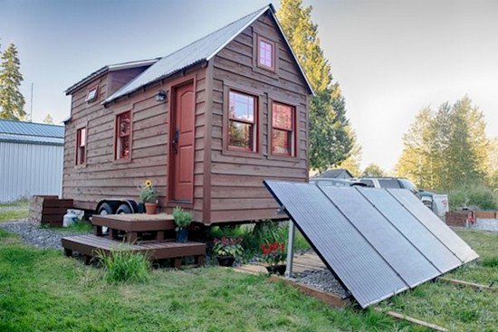 solar panels tiny house