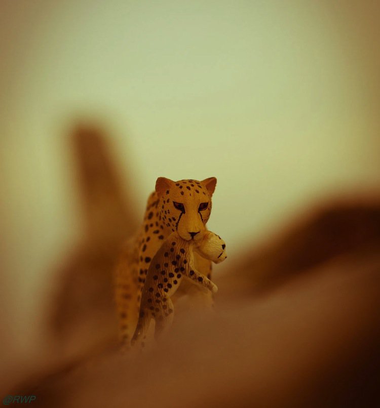 toy-leopard