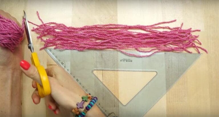 Homemade Decorations Toilet Paper Yarn