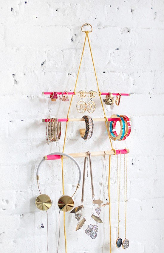 accessory display